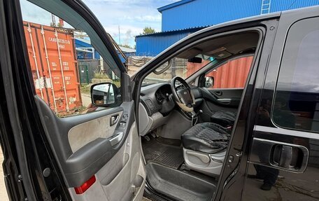 Hyundai H-1 II рестайлинг, 2008 год, 650 000 рублей, 14 фотография