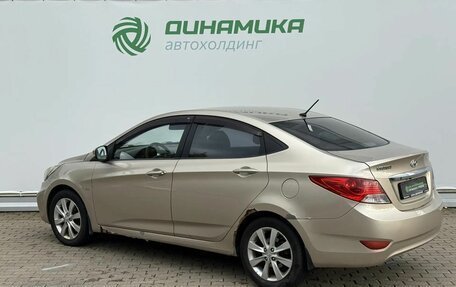 Hyundai Solaris II рестайлинг, 2011 год, 490 000 рублей, 7 фотография