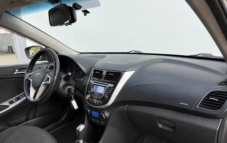 Hyundai Solaris II рестайлинг, 2011 год, 490 000 рублей, 10 фотография