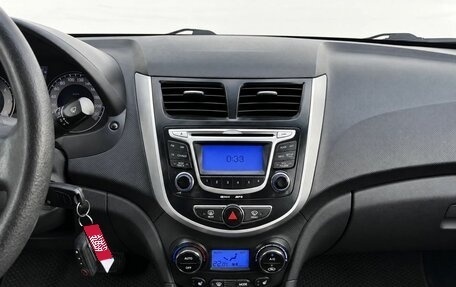 Hyundai Solaris II рестайлинг, 2011 год, 490 000 рублей, 15 фотография