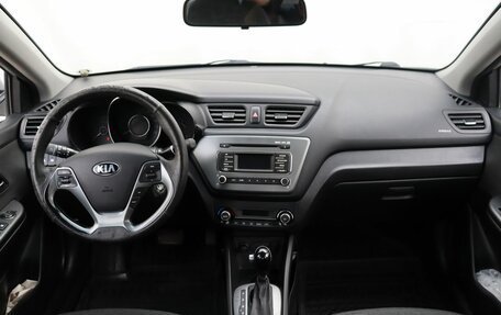 KIA Rio III рестайлинг, 2015 год, 999 000 рублей, 13 фотография