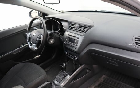 KIA Rio III рестайлинг, 2015 год, 999 000 рублей, 10 фотография