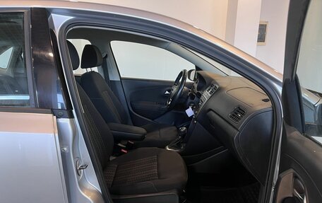 Volkswagen Polo VI (EU Market), 2019 год, 1 230 000 рублей, 29 фотография