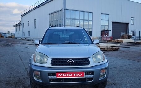Toyota RAV4, 2001 год, 700 000 рублей, 1 фотография