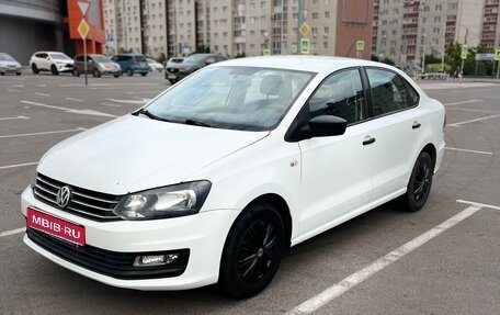 Volkswagen Polo VI (EU Market), 2016 год, 580 000 рублей, 1 фотография