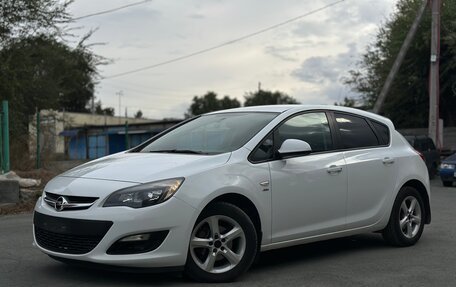 Opel Astra J, 2012 год, 780 000 рублей, 1 фотография