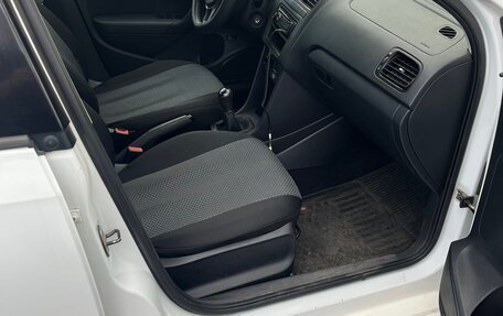 Volkswagen Polo VI (EU Market), 2016 год, 580 000 рублей, 20 фотография