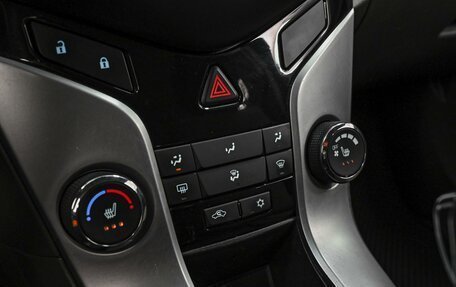 Chevrolet Cruze II, 2010 год, 595 000 рублей, 13 фотография