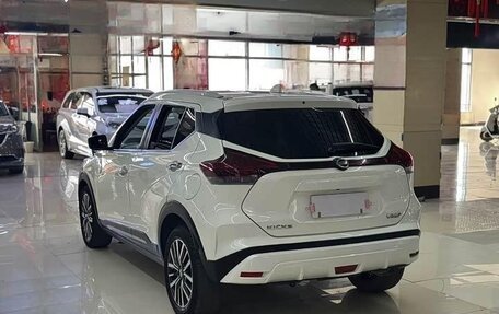 Nissan Kicks I, 2022 год, 1 830 000 рублей, 3 фотография
