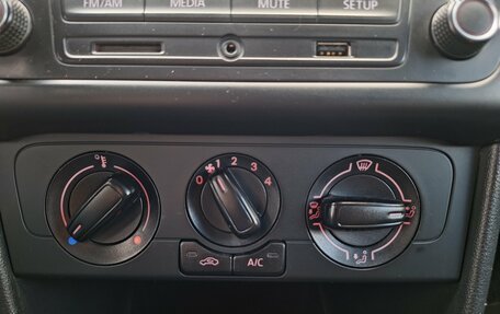 Volkswagen Polo VI (EU Market), 2019 год, 980 000 рублей, 14 фотография