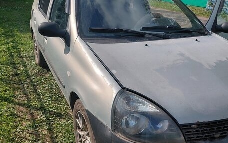 Renault Symbol I, 2004 год, 120 000 рублей, 5 фотография