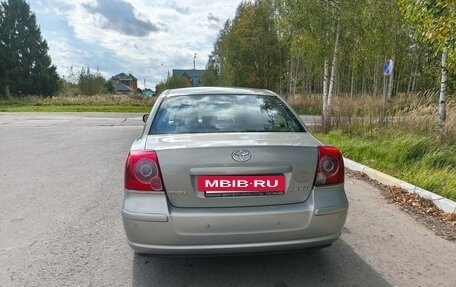 Toyota Avensis III рестайлинг, 2006 год, 760 000 рублей, 5 фотография