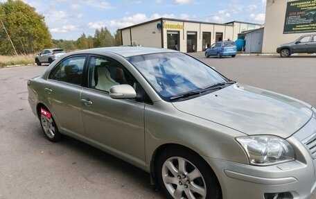 Toyota Avensis III рестайлинг, 2006 год, 760 000 рублей, 2 фотография