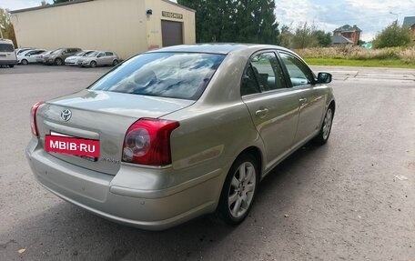 Toyota Avensis III рестайлинг, 2006 год, 760 000 рублей, 4 фотография
