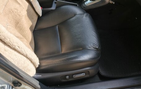 Toyota Avensis III рестайлинг, 2006 год, 760 000 рублей, 13 фотография