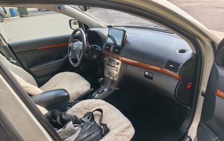 Toyota Avensis III рестайлинг, 2006 год, 760 000 рублей, 10 фотография