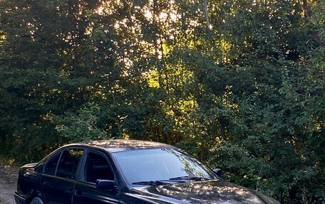 BMW 5 серия, 1998 год, 250 000 рублей, 2 фотография
