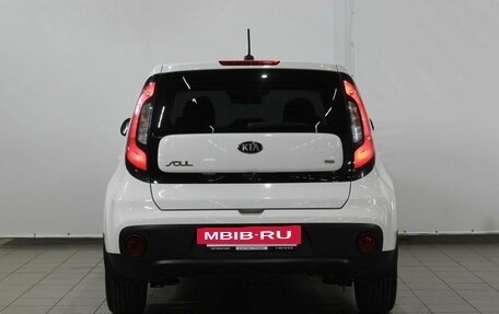 KIA Soul II рестайлинг, 2017 год, 1 580 000 рублей, 7 фотография