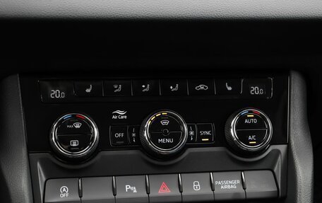 Skoda Karoq I, 2021 год, 2 749 000 рублей, 16 фотография
