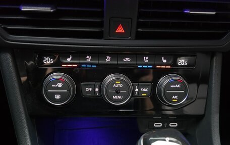 Volkswagen Jetta VII, 2023 год, 1 459 000 рублей, 13 фотография