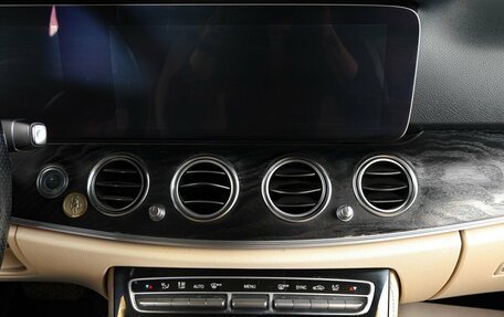 Mercedes-Benz E-Класс, 2016 год, 3 359 000 рублей, 16 фотография