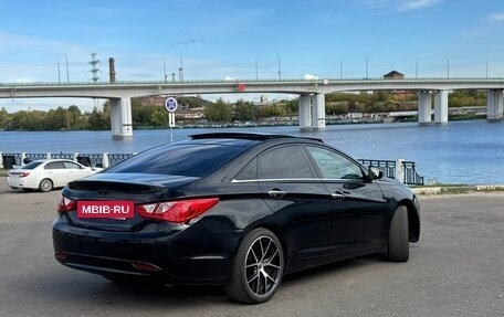 Hyundai Sonata VI, 2011 год, 1 200 000 рублей, 2 фотография