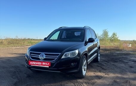 Volkswagen Tiguan I, 2009 год, 1 600 000 рублей, 2 фотография