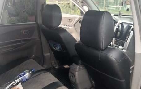 Hyundai Tucson III, 2005 год, 650 000 рублей, 10 фотография