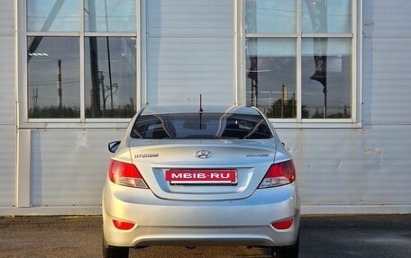 Hyundai Solaris II рестайлинг, 2014 год, 840 000 рублей, 4 фотография