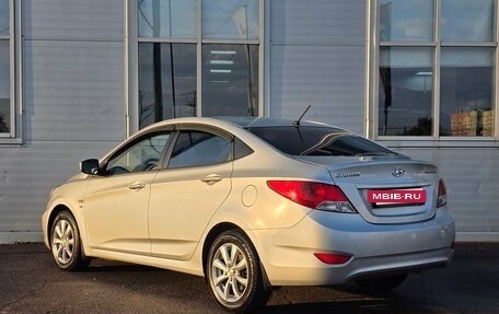 Hyundai Solaris II рестайлинг, 2014 год, 840 000 рублей, 3 фотография