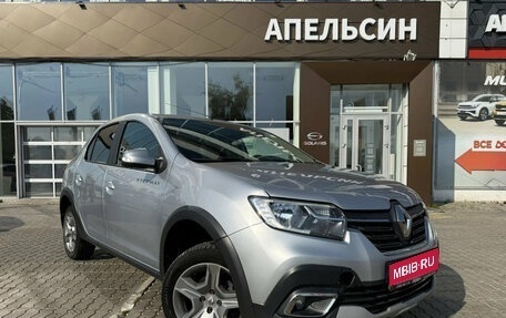 Renault Logan II, 2021 год, 1 102 100 рублей, 1 фотография
