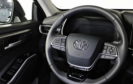 Toyota Highlander, 2026 год, 5 590 000 рублей, 18 фотография