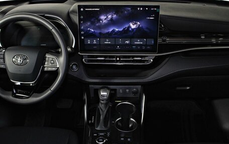 Toyota Highlander, 2026 год, 5 590 000 рублей, 17 фотография
