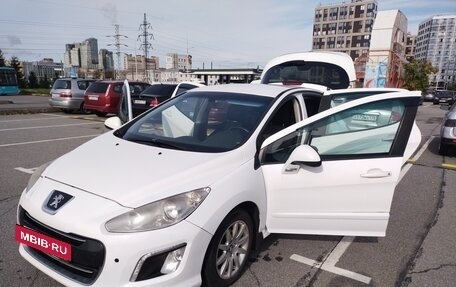 Peugeot 308 II, 2011 год, 300 000 рублей, 2 фотография