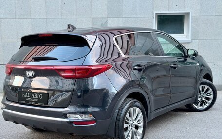 KIA Sportage IV рестайлинг, 2018 год, 1 649 000 рублей, 2 фотография