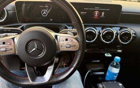 Mercedes-Benz A-Класс, 2020 год, 2 550 000 рублей, 15 фотография