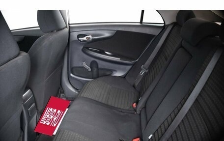Toyota Corolla, 2011 год, 889 000 рублей, 8 фотография