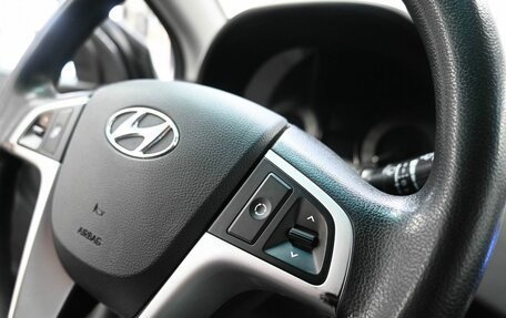 Hyundai Solaris II рестайлинг, 2012 год, 749 900 рублей, 13 фотография