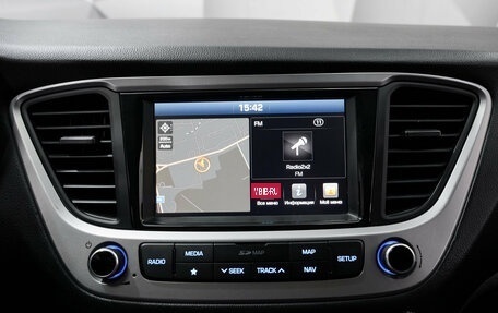 Hyundai Solaris II рестайлинг, 2018 год, 1 348 000 рублей, 19 фотография