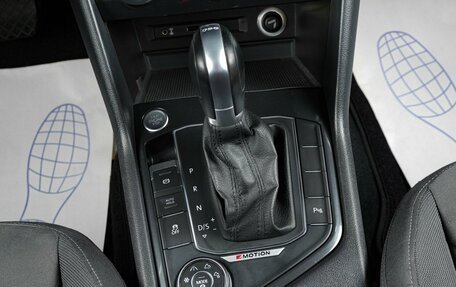 Volkswagen Tiguan II, 2017 год, 2 259 000 рублей, 18 фотография