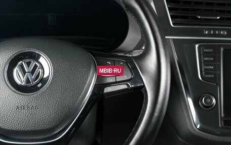 Volkswagen Tiguan II, 2017 год, 2 259 000 рублей, 16 фотография