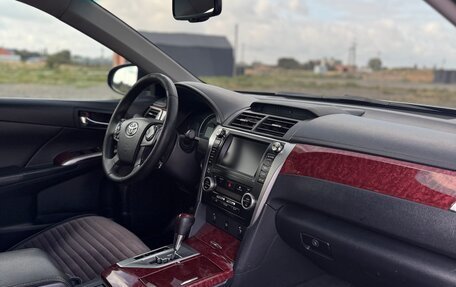 Toyota Camry, 2014 год, 1 750 000 рублей, 8 фотография