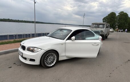 BMW 1 серия, 2009 год, 1 220 000 рублей, 3 фотография