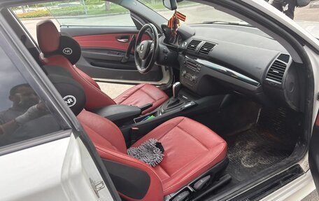 BMW 1 серия, 2009 год, 1 220 000 рублей, 11 фотография