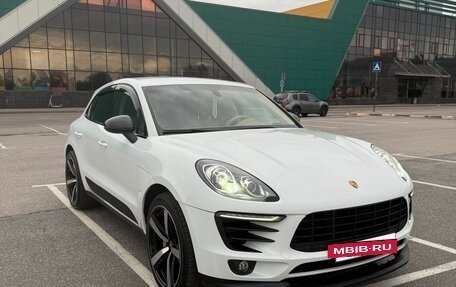 Porsche Macan I рестайлинг, 2014 год, 2 440 000 рублей, 3 фотография
