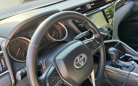 Toyota Camry, 2016 год, 2 100 000 рублей, 7 фотография