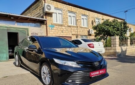 Toyota Camry, 2016 год, 2 100 000 рублей, 2 фотография