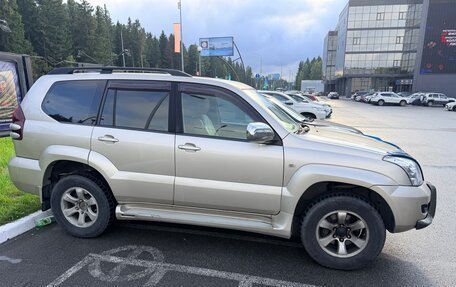 Toyota Land Cruiser Prado 120 рестайлинг, 2007 год, 1 900 000 рублей, 2 фотография