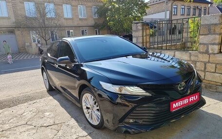 Toyota Camry, 2016 год, 2 100 000 рублей, 14 фотография