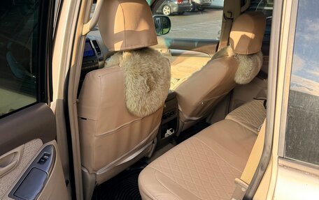 Toyota Land Cruiser Prado 120 рестайлинг, 2007 год, 1 900 000 рублей, 19 фотография
